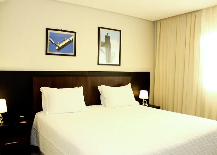 Blue Hill Hotel